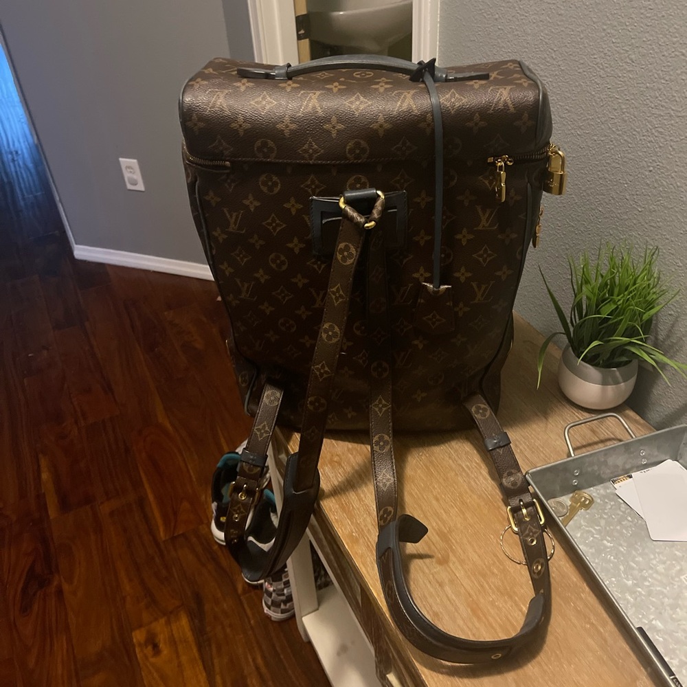 Lv Backpack Large! - image 4